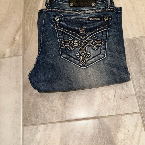 BUNDLE Miss Me Jeans Size 27 - Picture 4 of 7
